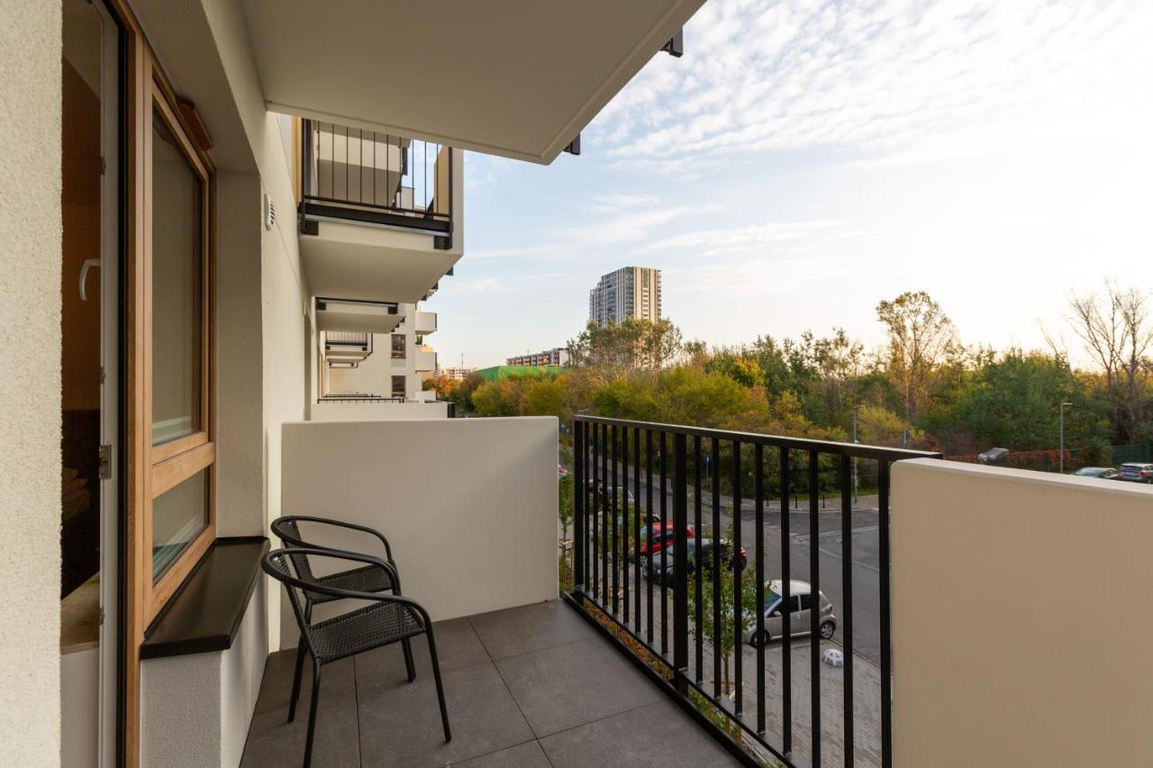 Atrium Promenada Apartments Goclaw By Noclegi Renters Warschau Exterior foto